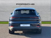 Used Porsche Cayenne 464 HP (341 kW) 2023 Blue SUV