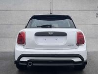 Used Mini Cooper Classic 134 HP (98 kW) 2024 White Hatchback