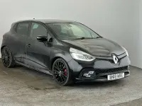Used Renault Clio Trophy 220 HP (161 kW) 2018 Black Hatchback