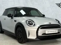 Used Mini Cooper Classic 134 HP (98 kW) 2021 Silver Hatchback