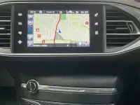 Używany Peugeot 308 Allure 2015 Srebrny Kombi