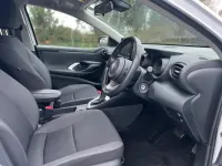 Used Toyota Yaris Design 114 HP (83 kW) 2022 White Hatchback