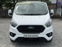 Used Ford Transit Custom Limited 130 HP (95 kW) 2022 White Van