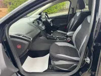 Begagnad Ford Focus Titanium 120 HK (88 kW) 2015 Svart Kombi