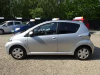 Used Toyota Aygo 68 HP (50 kW) 2011 Silver Hatchback
