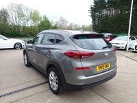 Used Hyundai Tucson SE 132 HP (97 kW) 2019 Grey SUV