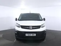 Used Vauxhall Vivaro Edition 150 HP (110 kW) 2019 Yellow MPV