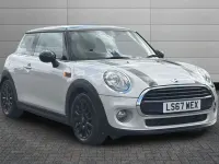 Used Mini Cooper Hatch 134 HP (98 kW) 2017 Silver Hatchback