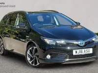 Used Toyota Auris Touring Sports Design 136 HP (100 kW) 2017 Estate