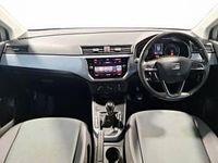 Usado Seat Arona SE Technology 115 HP (84 kW) 2018 Prateado SUV