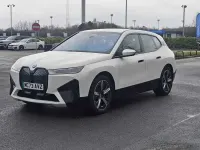 Usado BMW iX M Sport 239 kW (326 CV) 2023 Blanco SUV