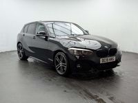 Begagnad BMW 120 M Sport 2019 Svart Halvkombi