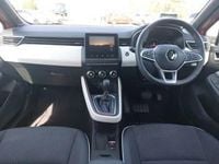 Used Renault Clio V Techno 145 HP (106 kW) 2023 Red Hatchback