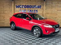Used Nissan Qashqai Acenta Premium 158 HP (116 kW) 2022 Red SUV