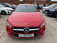 Usado Mercedes A200 150 HP (110 kW) 2019 Vermelho Citadino