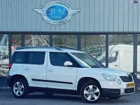 Used Skoda Yeti GreenLine 105 HP (77 kW) 2011 White SUV