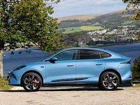New MG IM6 Performance 553 kW (752 HP) 2026 Blue SUV