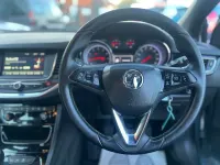 Used Vauxhall Astra SRi 125 HP (91 kW) 2016 Silver Estate