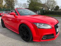 Used Audi TT Design 160 HP (117 kW) 2011 Red Coupe