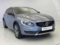 Used Volvo V60 CC 188 HP (138 kW) 2017 Estate