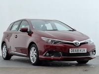 Used Toyota Auris 116 HP (85 kW) 2018 Red Hatchback
