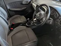 Begagnad MG MG3 Exclusive 2022 Svart Halvkombi