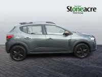 Used Dacia Sandero Extreme 90 HP (66 kW) 2023 Green Hatchback