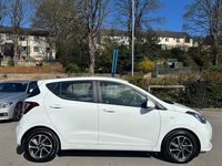 Begagnad Hyundai i10 SE 87 HK (63 kW) 2017 Vit Halvkombi