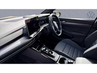 Used VW Golf VIII R 333 HP (244 kW) 2026 Blue Hatchback