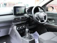 Usado Dacia Jogger Extreme 141 CV (103 kW) 2025 Verde Monovolumen