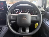 Used Citroën Berlingo 100 HP (73 kW) 2022 White MPV