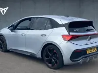 Usado Cupra Born e-Boost 169 kW (230 HP) 2023 Prateado Citadino