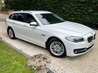 Begagnad BMW 520 190 HK (139 kW) 2015 Vit Kombi