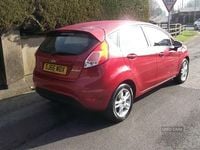 Used Ford Fiesta Zetec 82 HP (60 kW) 2016 Red Hatchback