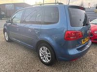 Used VW Touran SE 140 HP (102 kW) 2024 Blue MPV