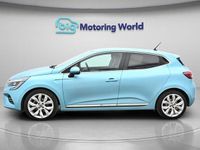 Used Renault Clio V Version S 140 HP (102 kW) 2021 Blue Hatchback