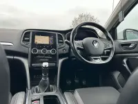 Used Renault Mégane GrandTour Iconic 2021 White Estate