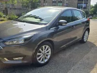 Używany Ford Focus Titanium 125 KM (91 kW) 2016 Szary Hatchback