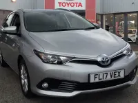 Used Toyota Auris Touring Sports Business Edition 136 HP (100 kW) 2017 Silver Estate