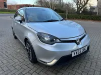 Used MG MG3 106 HP (77 kW) 2015 Silver Hatchback