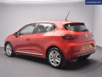 Used Renault Clio V Play 2021 Red Hatchback