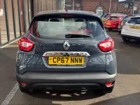 Used Renault Captur Dynamique 90 HP (66 kW) 2017 Blue SUV