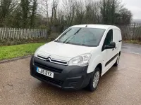 Used Citroën Berlingo 75 HP (55 kW) 2016 White MPV