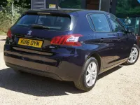 Used Peugeot 308 Active 120 HP (88 kW) 2016 Blue Hatchback