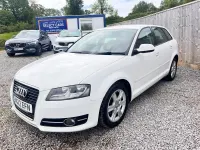 Used Audi A3 Sportback Design 105 HP (77 kW) 2012 White Hatchback
