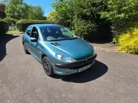 Używany Peugeot 206 75 KM (55 kW) 2001 Zielony Hatchback