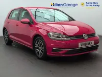 Used VW Golf VII SE 130 HP (95 kW) 2018 Red Hatchback