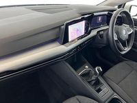 Used VW Golf VIII Life 130 HP (95 kW) 2022 White Hatchback