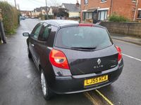 Used Renault Clio II Dynamique 2005 Black Hatchback