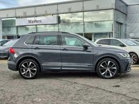 Używany VW Tiguan R-line 150 KM (110 kW) 2022 Szary SUV